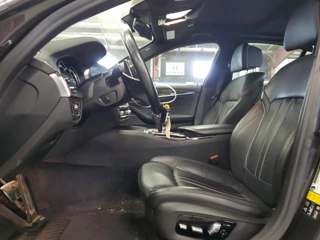 BMW 540 M* SPORT* ДИГИТАЛНО* ТАБЛО* ПОДГРЕВ* КАМЕРА* КЕЙЛЕ - изображение 9