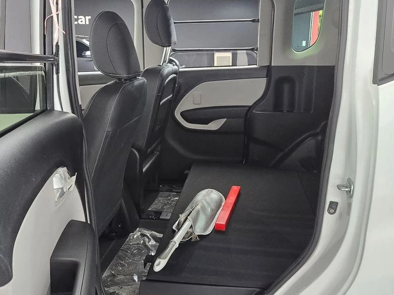 Kia Ray КРАЙНА ЦЕНА: 13557 EUR !!!РЕАЛНА КРАЙНА ЦЕНА!!!, снимка 12 - Автомобили и джипове - 55968410