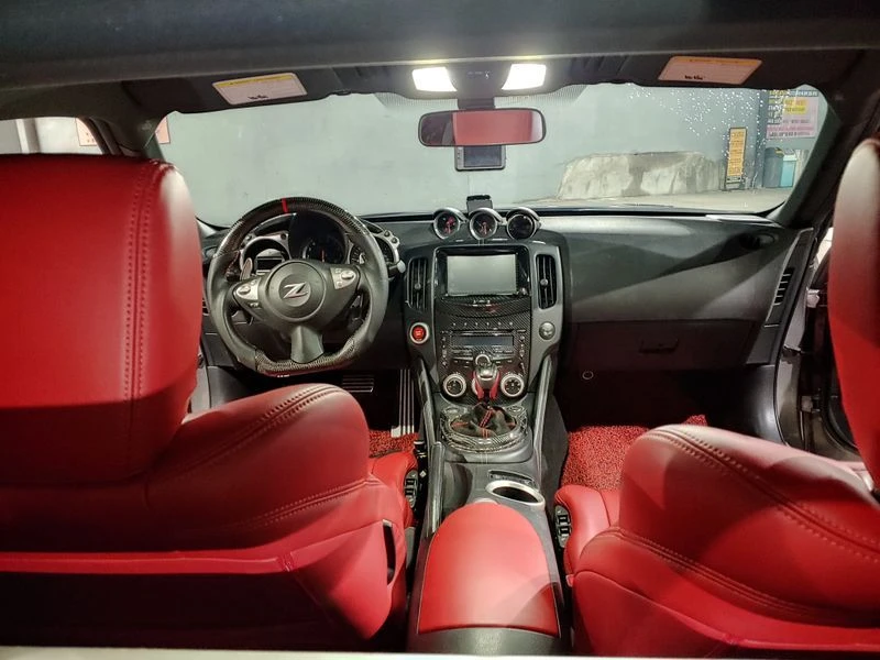 Nissan 370Z 3.7 Coupe| 332к.с., снимка 7 - Автомобили и джипове - 55992206
