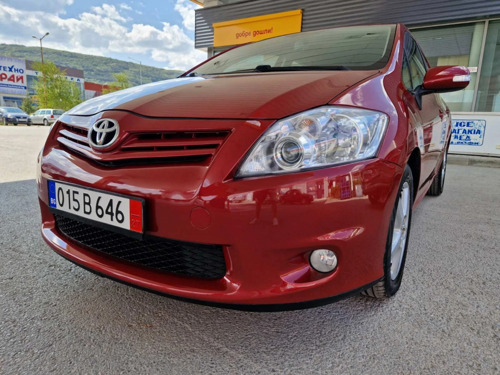 Toyota Auris 1, 6 VVT-i 132 к.с. FACELIFT - изображение 8