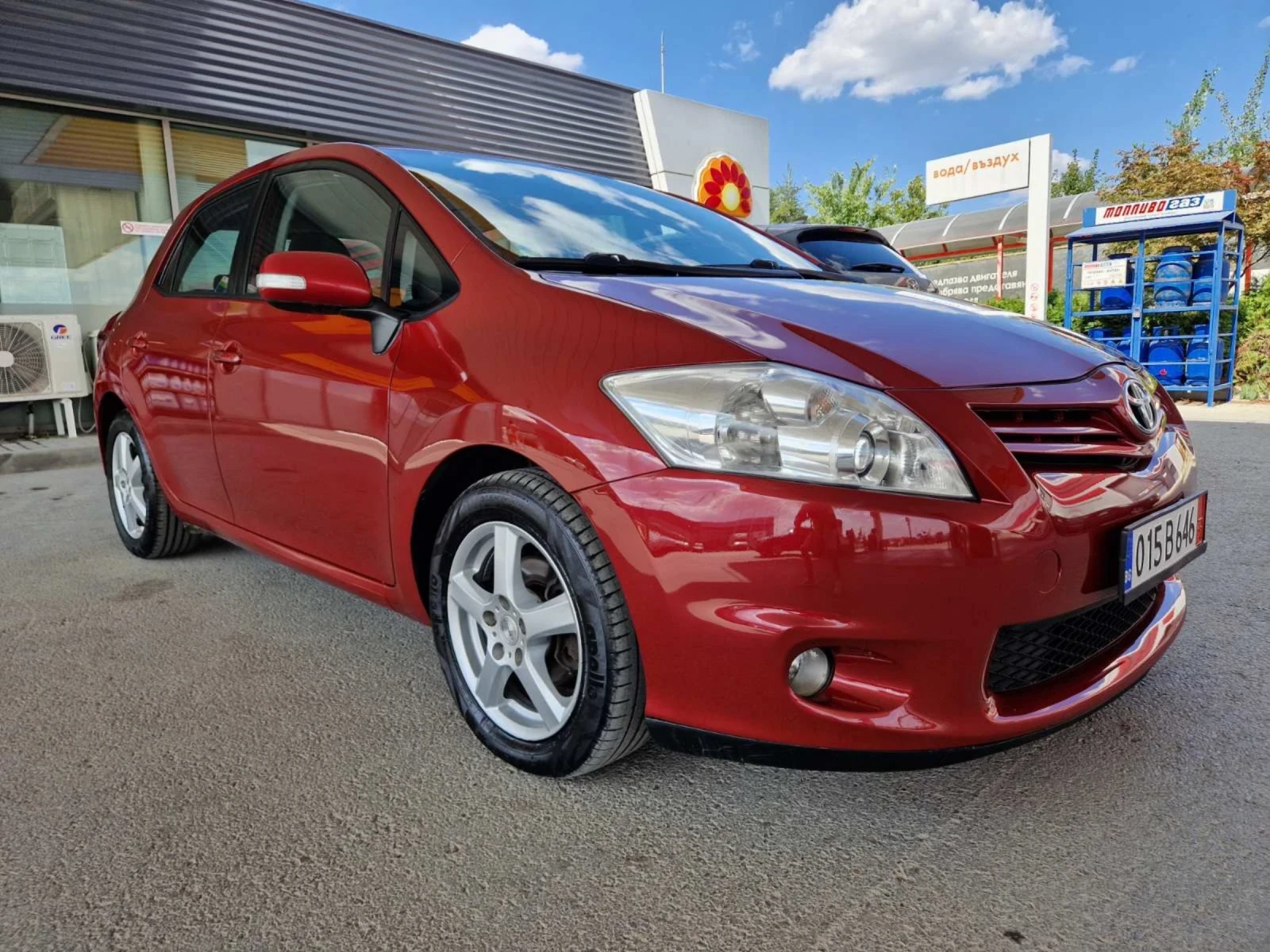 Toyota Auris 1, 6 VVT-i 132 к.с. FACELIFT - изображение 6