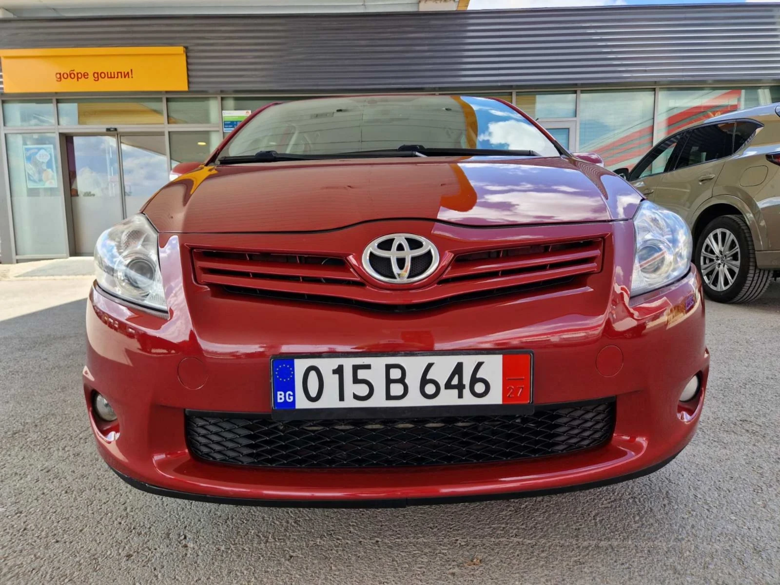 Toyota Auris 1, 6 VVT-i 132 к.с. FACELIFT - изображение 7