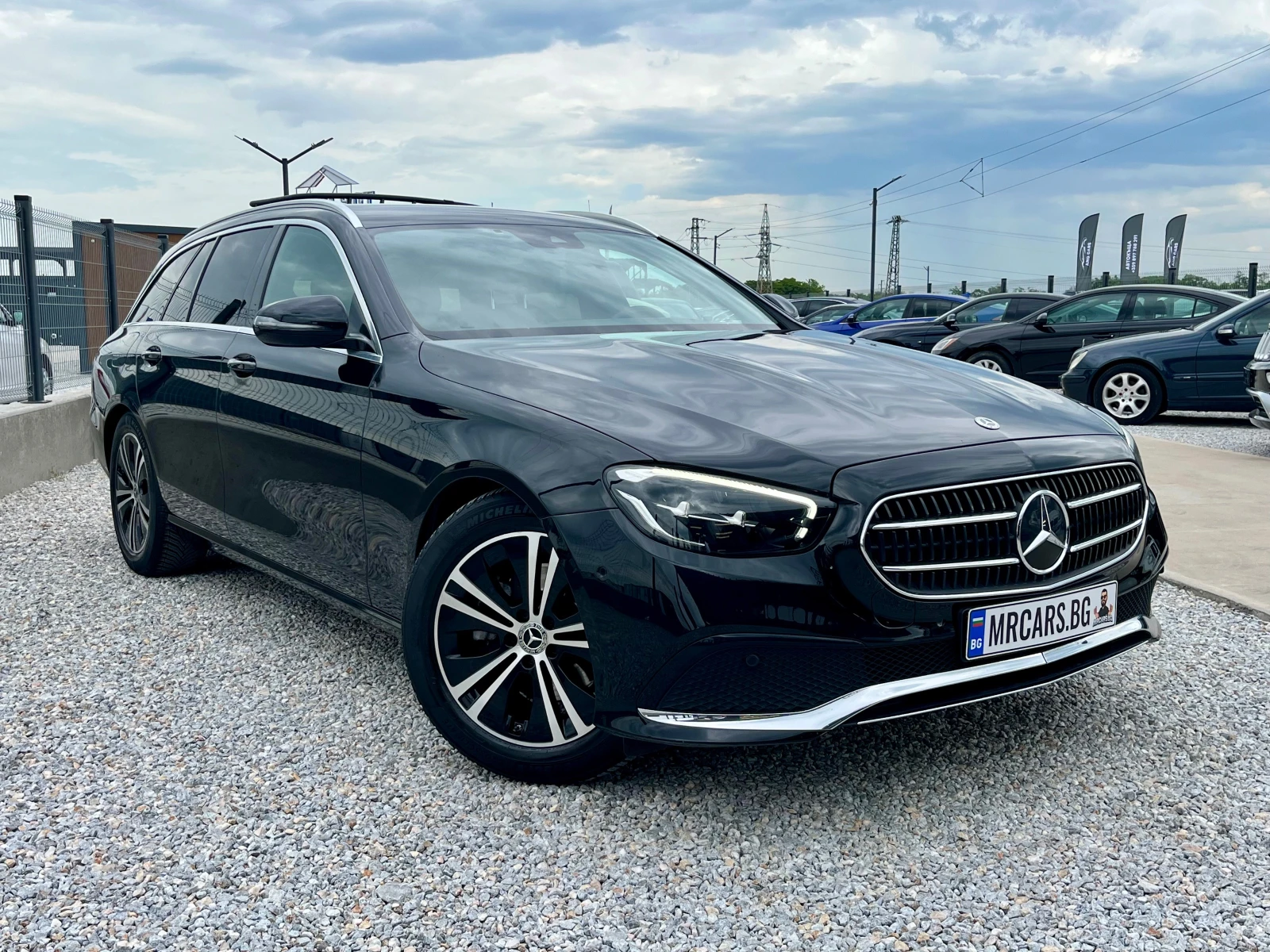 Mercedes-Benz E 220  9G - Tronic / Burmester / Камера / Подгрев - изображение 2