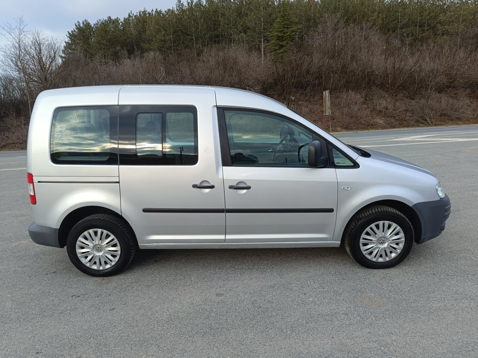 VW Caddy LIFE 1.4i 75�.�. 6+ 1 | Mobile.bg � ����������� 6