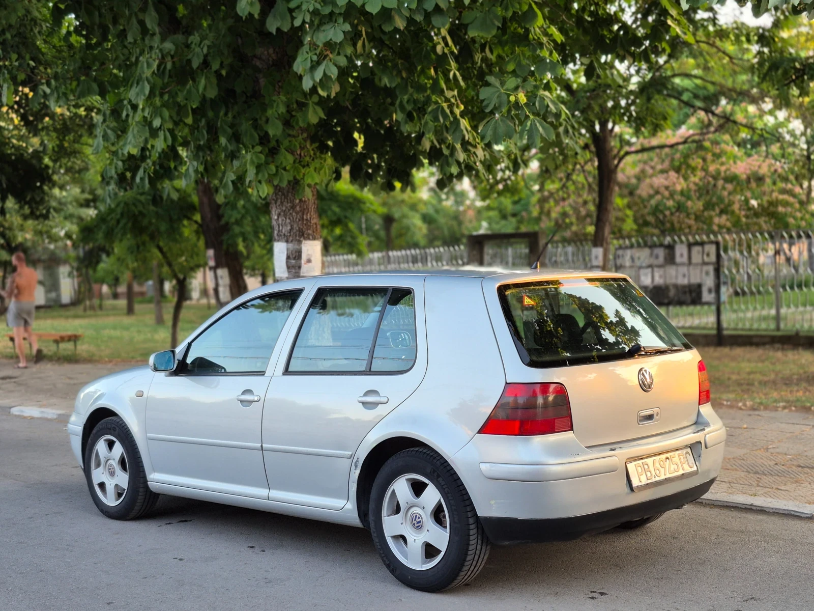 VW Golf 1.8 Газ/Бензин 125 коня климатроник* * *  - изображение 6