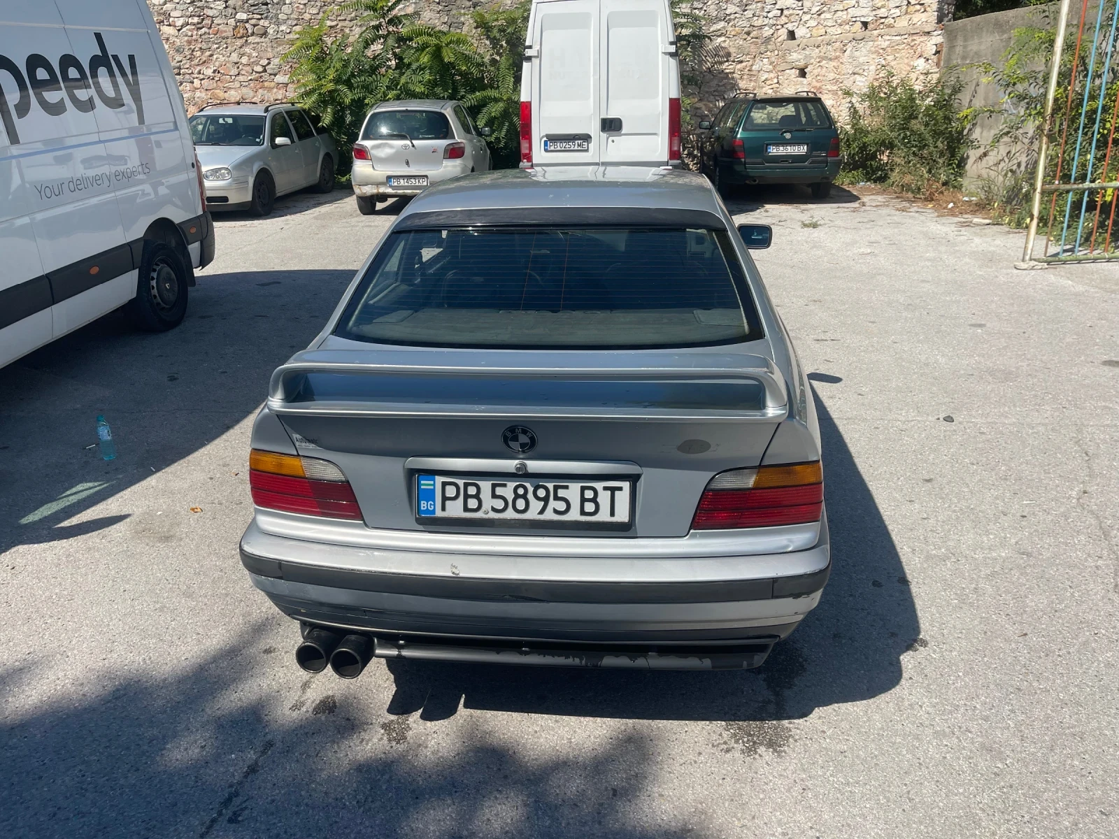 BMW 318 BMW 318 iS - изображение 6