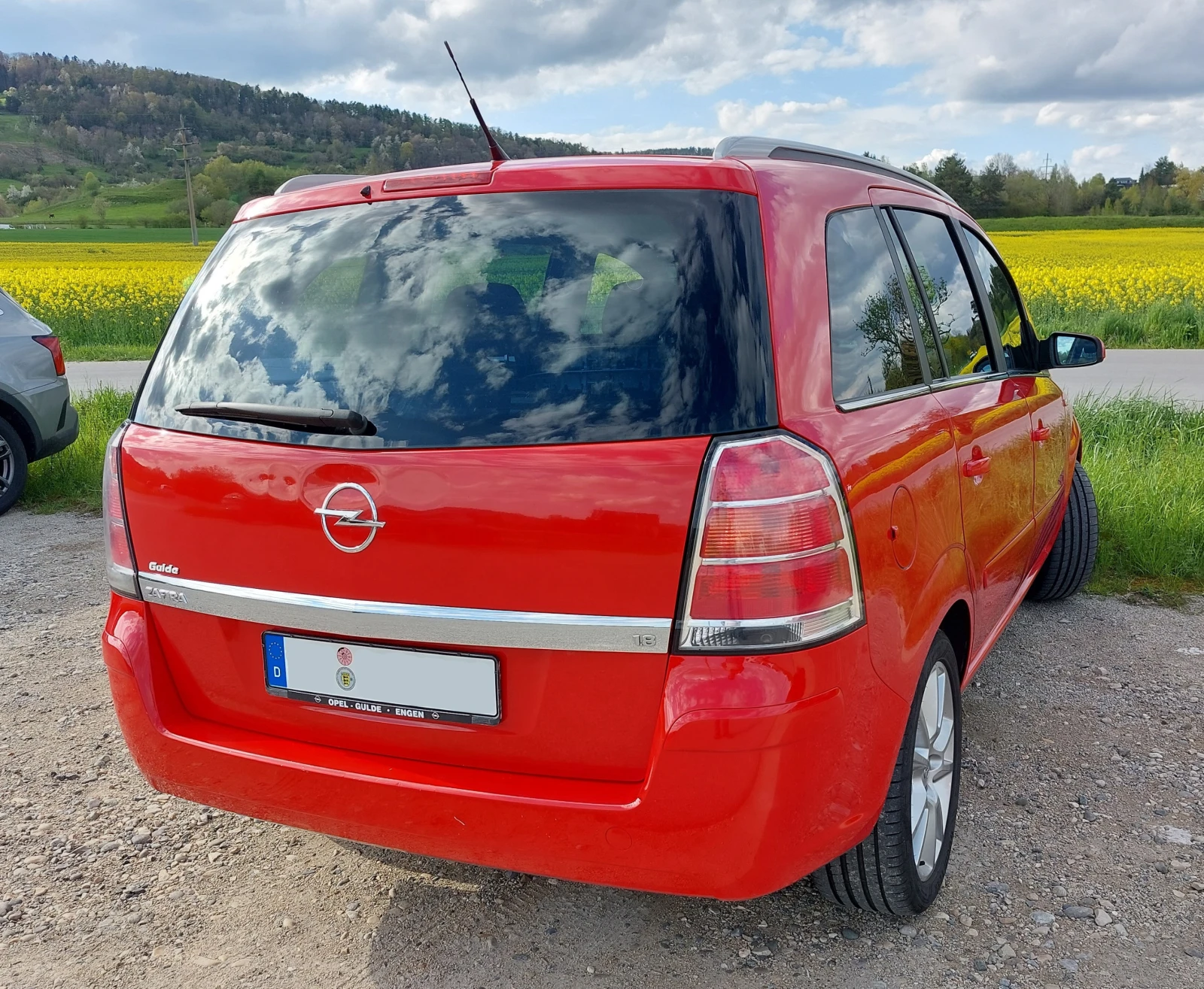 Opel Zafira B - изображение 6