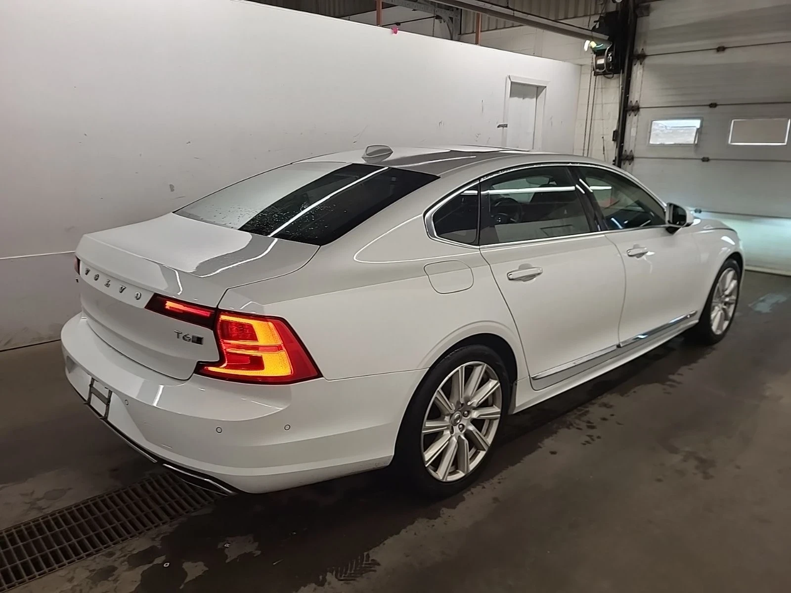 Volvo S90 Inscription* 360cam* Обдух* Пано* Подгрев - изображение 3