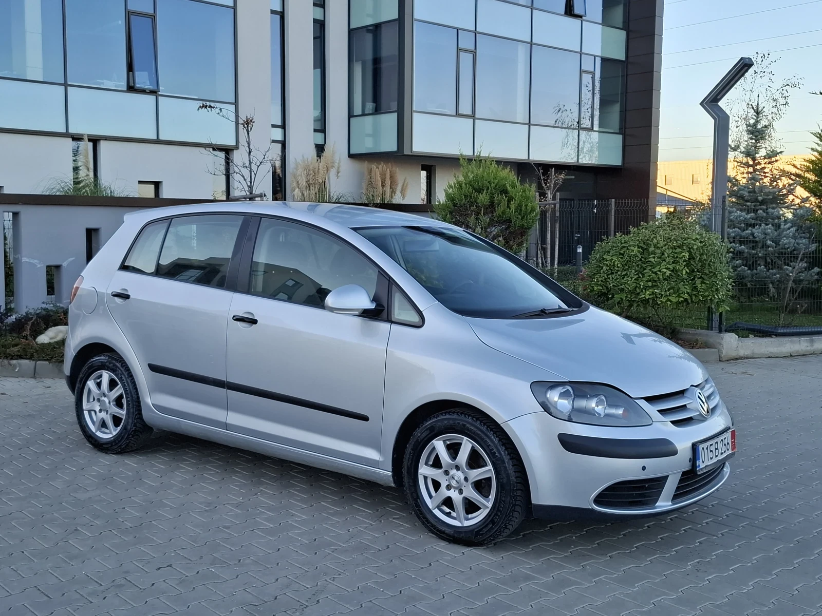 VW Golf Plus 1.4i* (75)* * HOB B*  | Mobile.bg   8