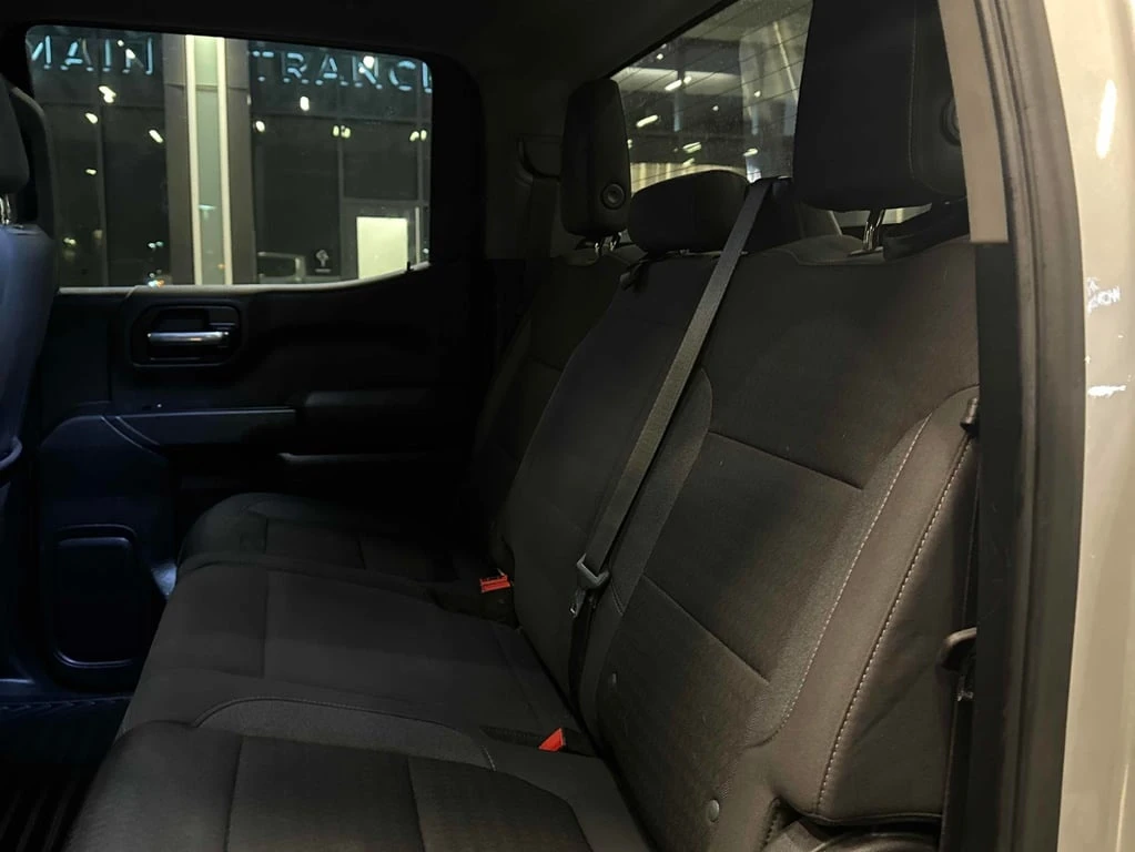 Chevrolet Silverado * LT * CARFAX * ��� ������������ ������ | Mobile.bg � ����������� 12