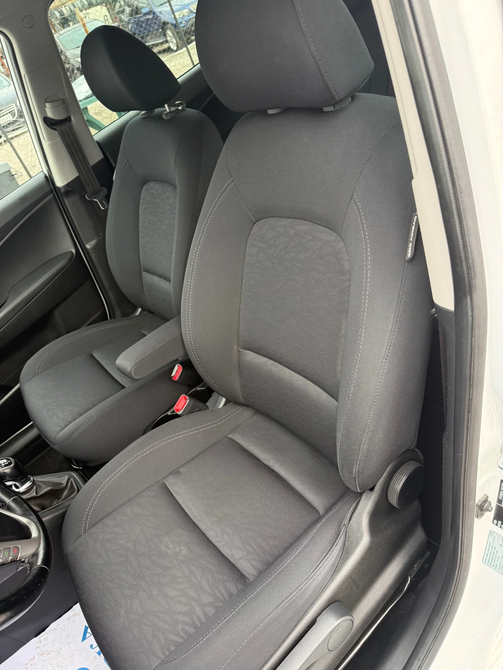 Hyundai Ix20 1.6i  Facelift ��������� | Mobile.bg � ����������� 11