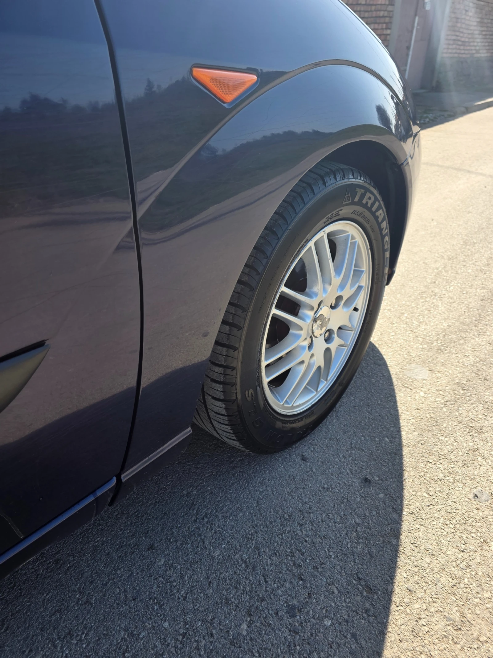 Ford Focus 1.8, снимка 16 - Автомобили и джипове - 53732058