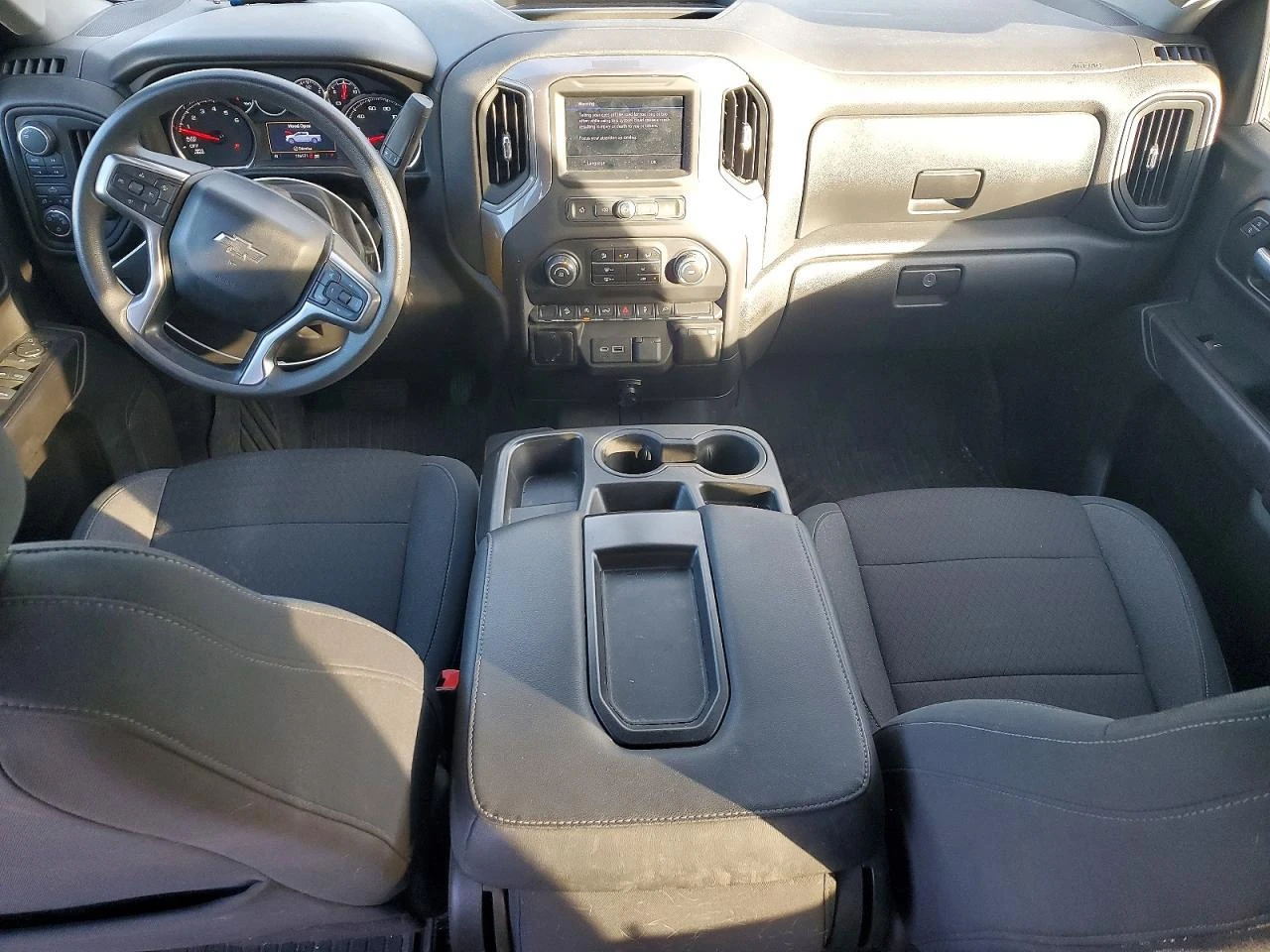 Chevrolet Silverado K1500* Trail Boss Custom* 4X4* V8* , снимка 7 - Автомобили и джипове - 54265648