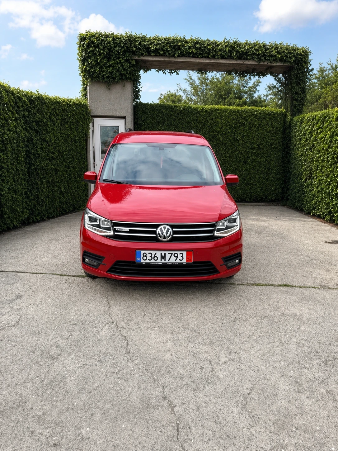 VW Caddy CNG DSG6, снимка 2 - Автомобили и джипове - 54304687