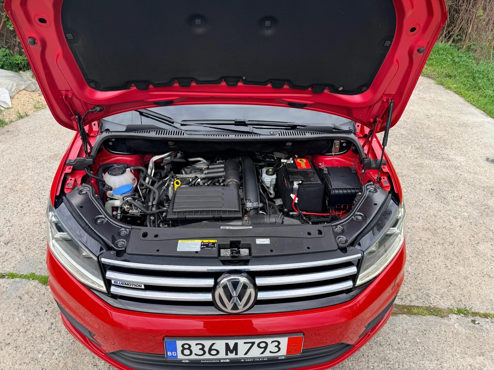 VW Caddy CNG DSG6, снимка 8 - Автомобили и джипове - 54304687