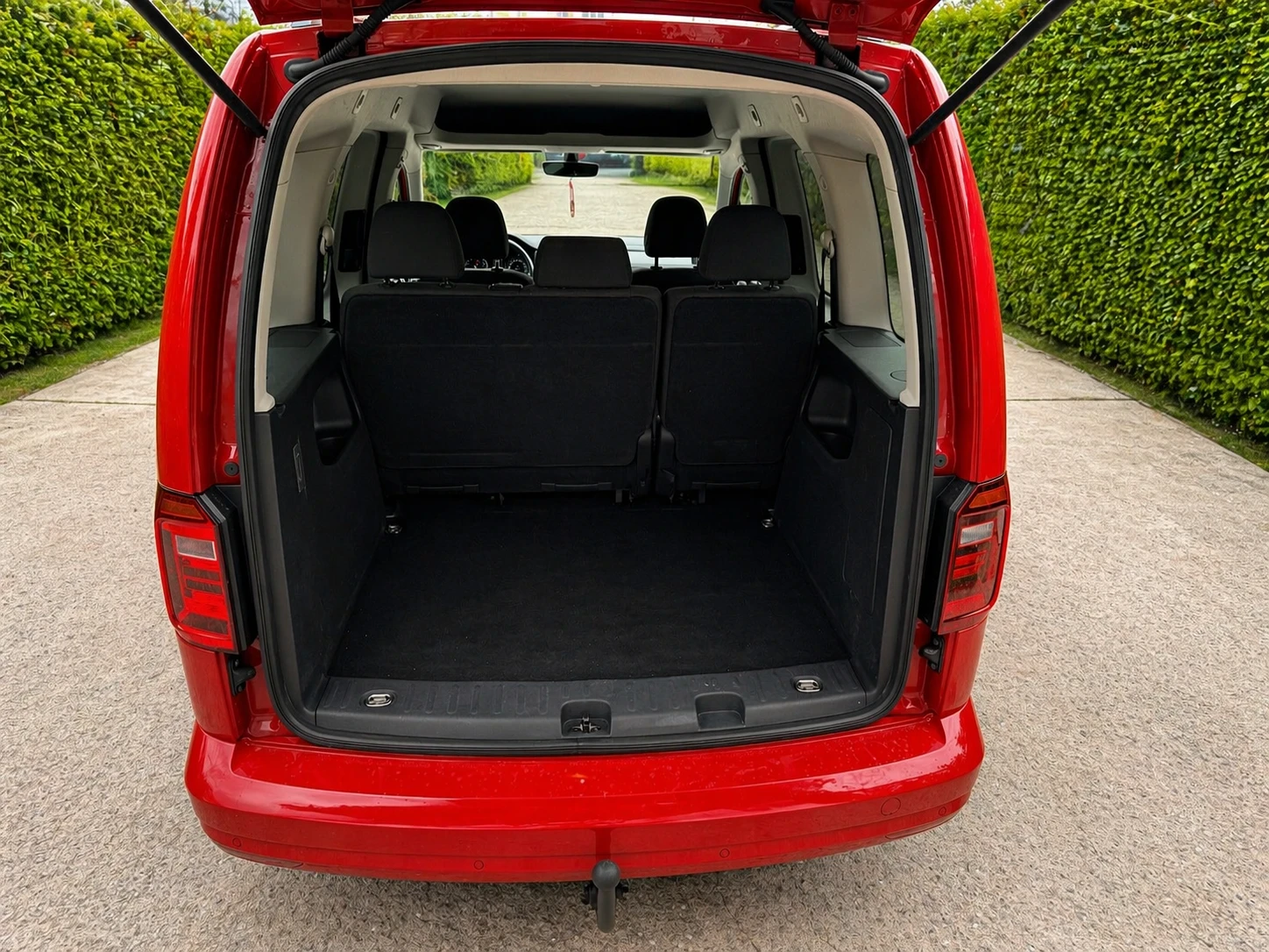 VW Caddy CNG DSG6, снимка 5 - Автомобили и джипове - 54304687