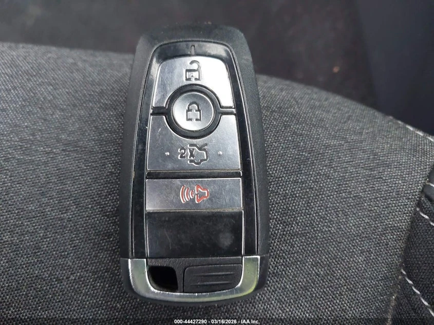 Ford Mustang 2.3l Ecoboost Fastback, снимка 11 - Автомобили и джипове - 54307612