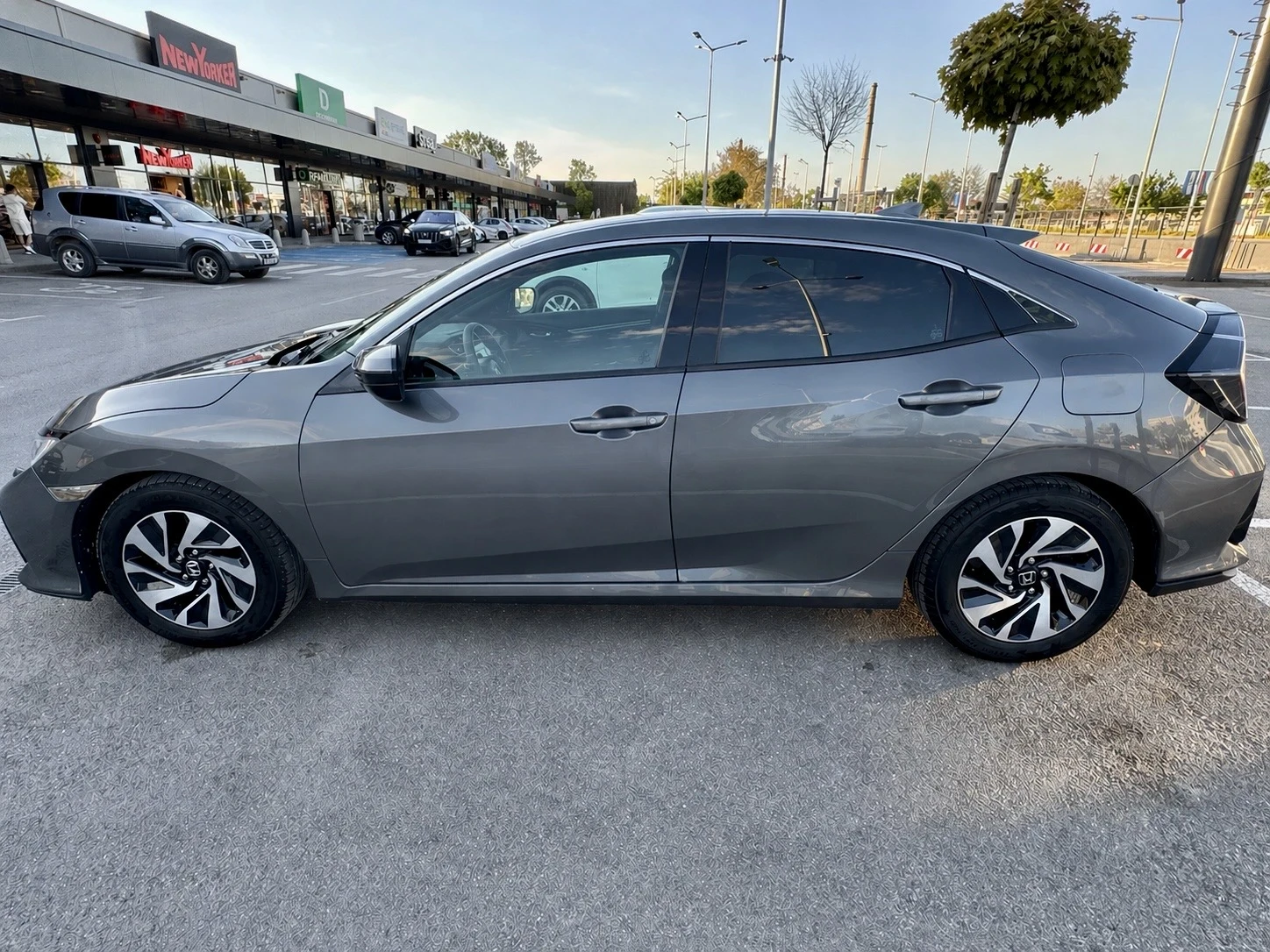 Honda Civic HATCHBACK 1.0 CVT COMFORT | Mobile.bg � ����������� 3