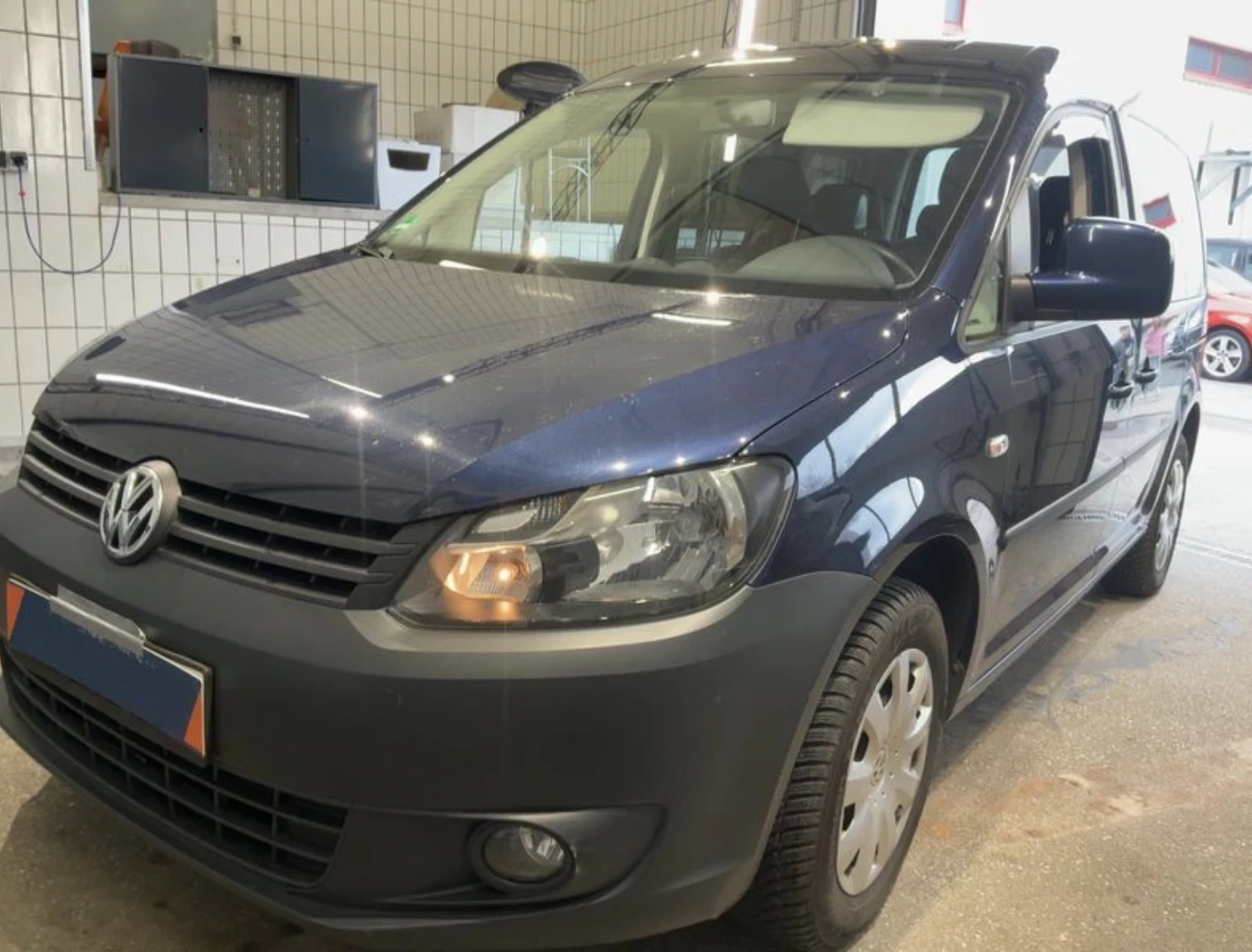 VW Caddy 1.6i 102 к.с. ГАЗ, снимка 2 - Автомобили и джипове - 54332634
