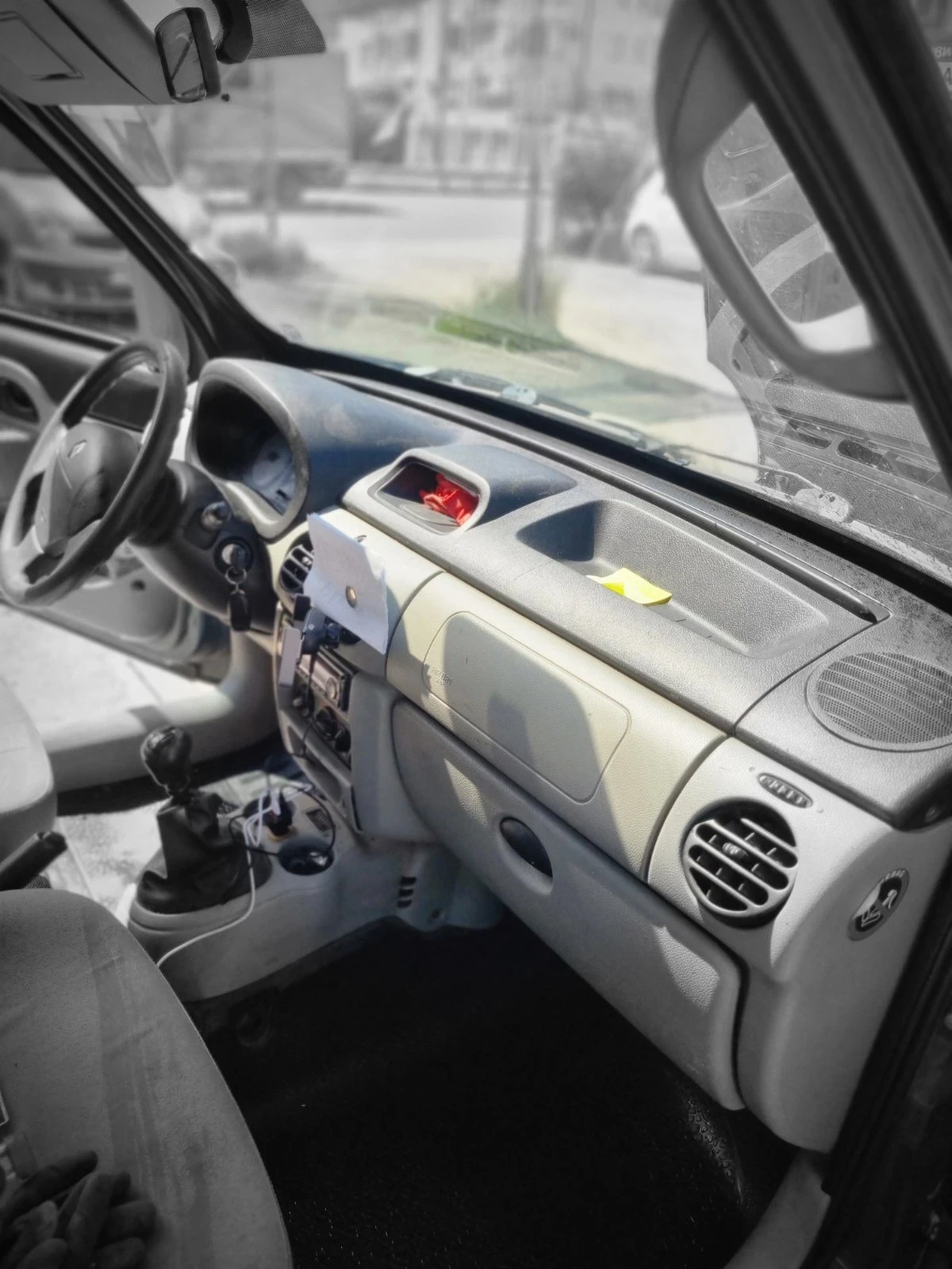Renault Kangoo, снимка 8 - Автомобили и джипове - 54374492