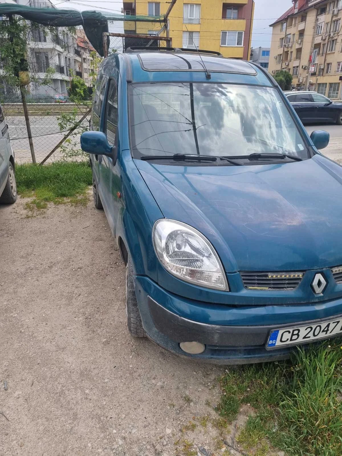 Renault Kangoo, снимка 2 - Автомобили и джипове - 54374492