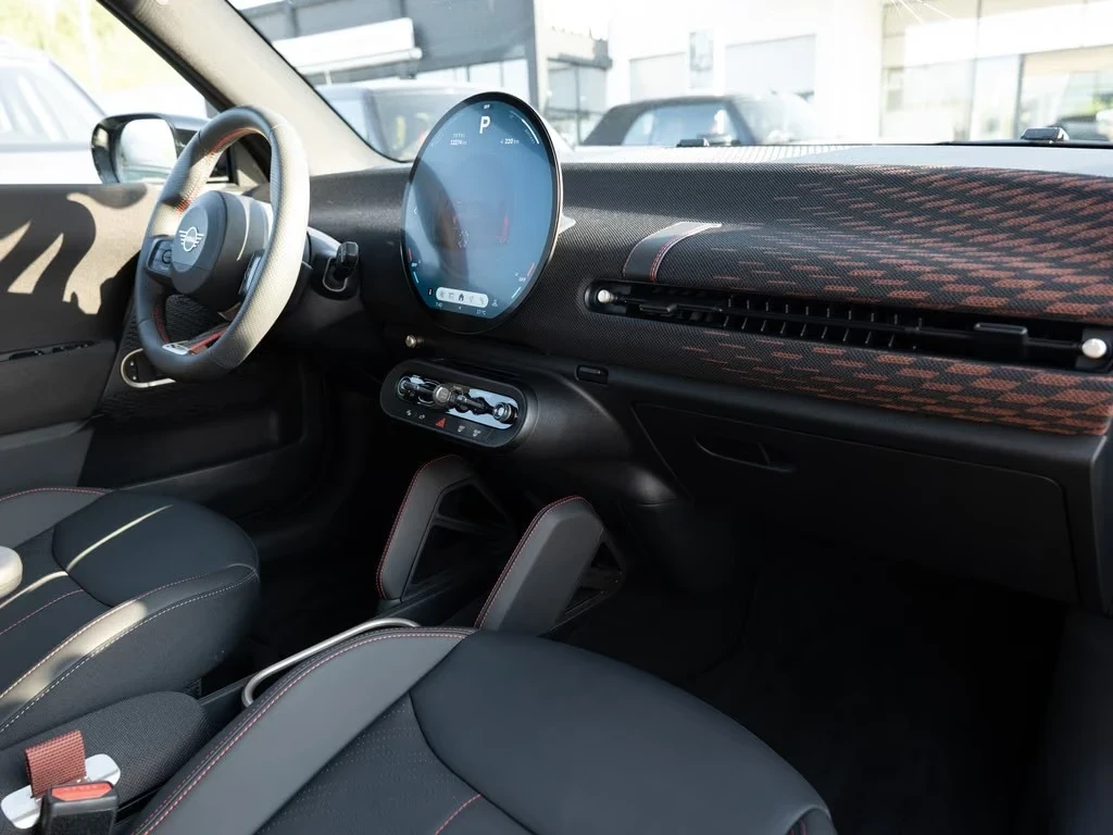 Mini Cooper 49 kWh John Cooper Works Trim L, снимка 6 - Автомобили и джипове - 56277958