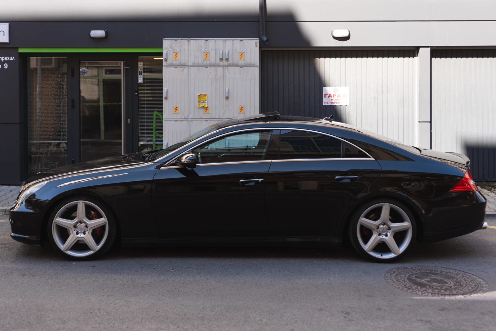 Mercedes-Benz CLS 550 5.5, снимка 3 - Автомобили и джипове - 54865931