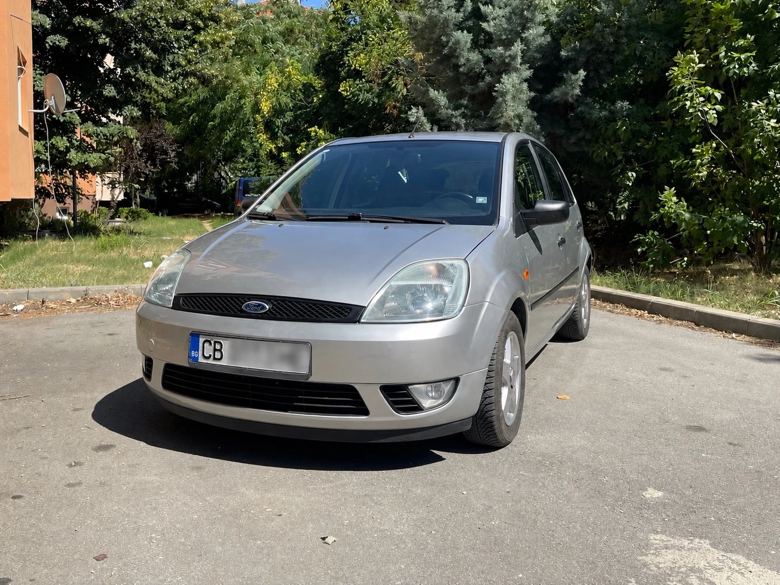 Ford Fiesta 1.25 CLIMA, снимка 3 - Автомобили и джипове - 55493336