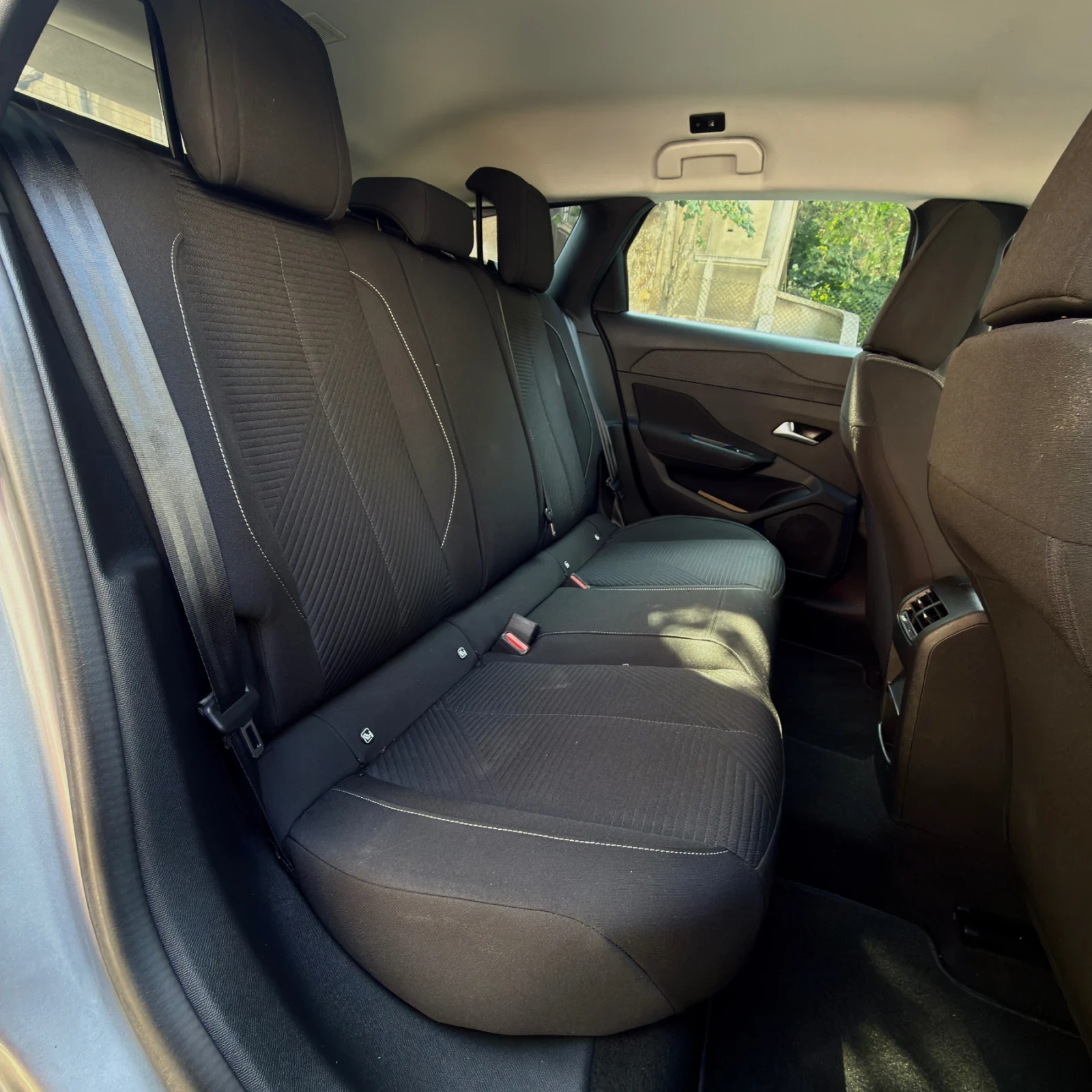 Peugeot 308 GT 1.5BlueHdi, снимка 11 - Автомобили и джипове - 55775863