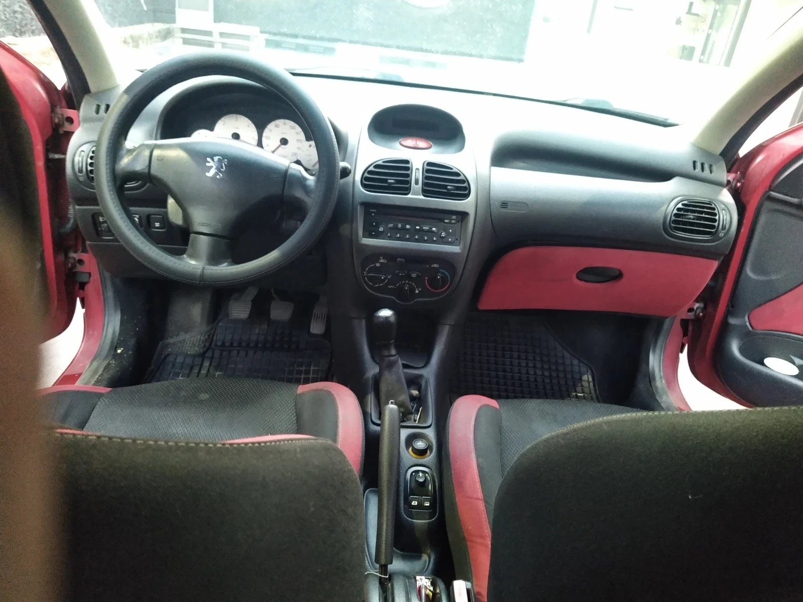 Peugeot 206, снимка 9 - Автомобили и джипове - 55804354