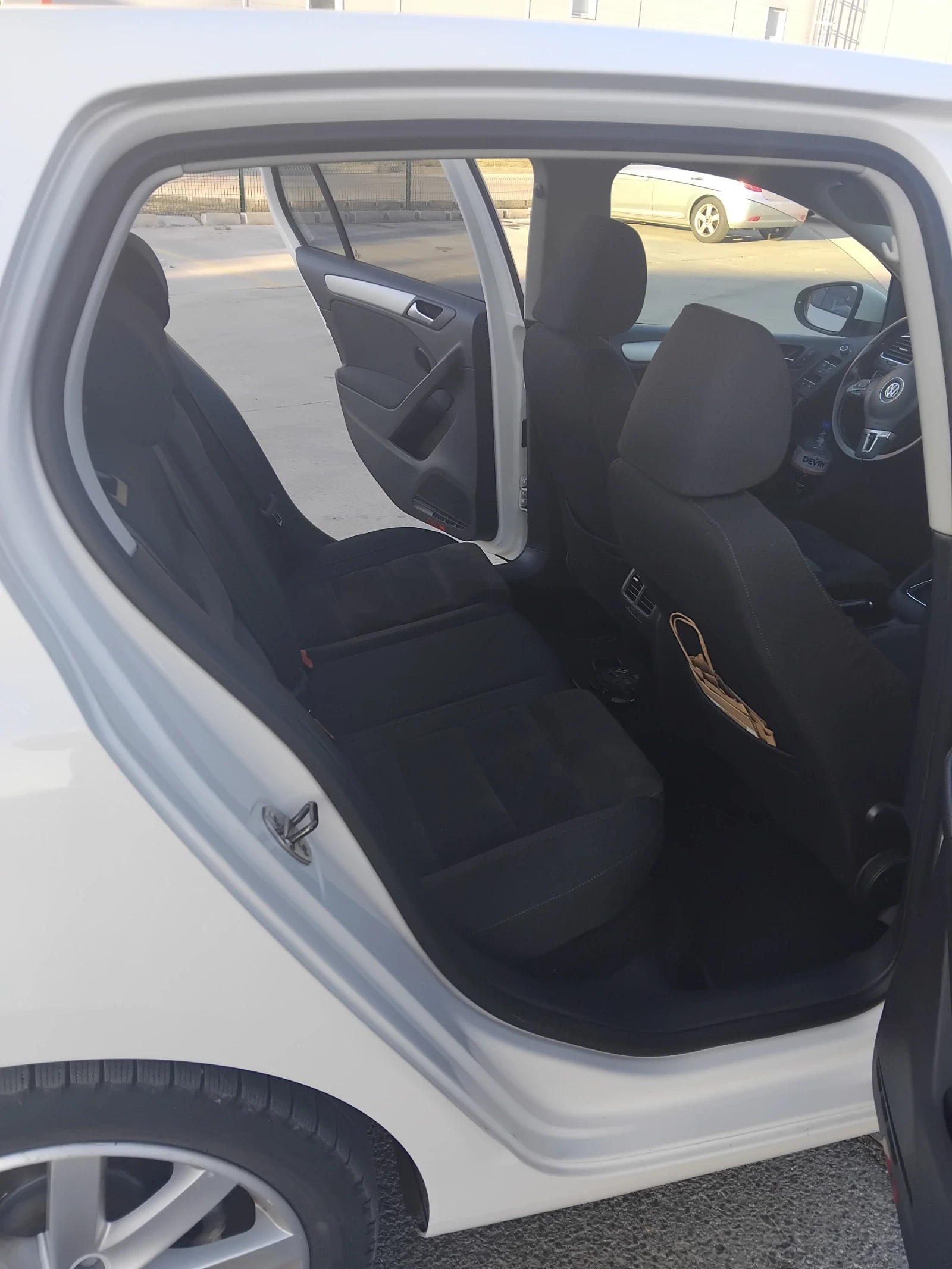 VW Golf, снимка 6 - Автомобили и джипове - 56376903