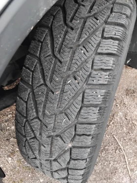 Honda Cr-v 2.2CDTI 4X4 Обслужен  - 6550 € / 12810.69 лв. - 61532891 10