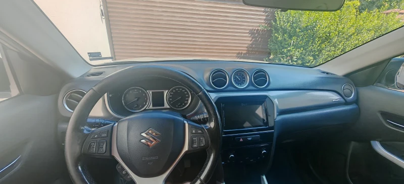 Suzuki Vitara 4* 4, каско, камера, реален пробег, + гуми с джант, снимка 9 - Автомобили и джипове - 50924920