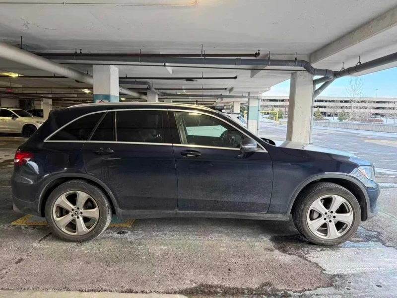 Mercedes-Benz GLC 300 * CARFAX * ЦЕНА ДО БГ, снимка 3 - Автомобили и джипове - 52724143