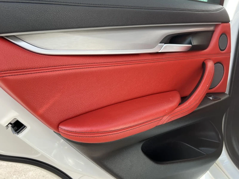 BMW X6 I * M-Package* * HeadUp* AвтоКредит* (ЦЕНА ДО БГ), снимка 11 - Автомобили и джипове - 53244738