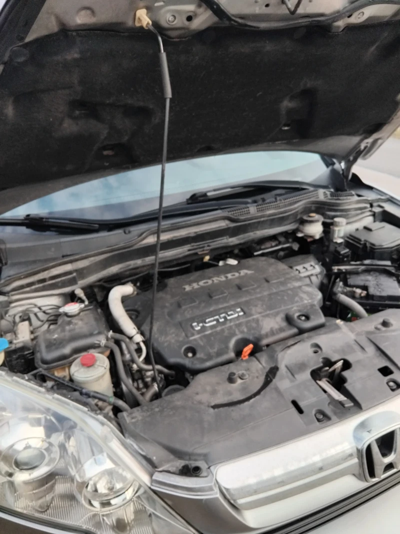 Honda Cr-v 2.2CDTI 4X4 Обслужен , снимка 13 - Автомобили и джипове - 53499910