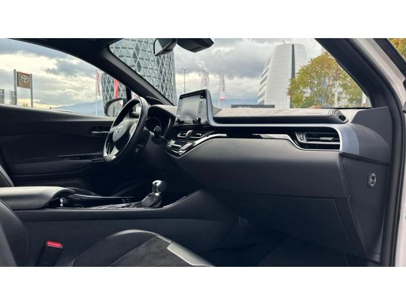 Toyota C-HR 2.0 HSD COLLECTION - изображение 6