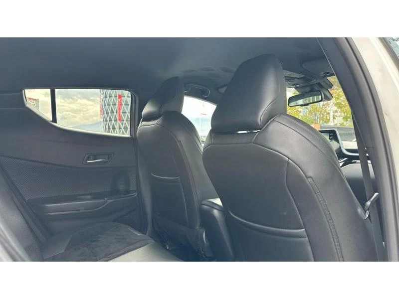 Toyota C-HR 2.0 HSD COLLECTION - изображение 7