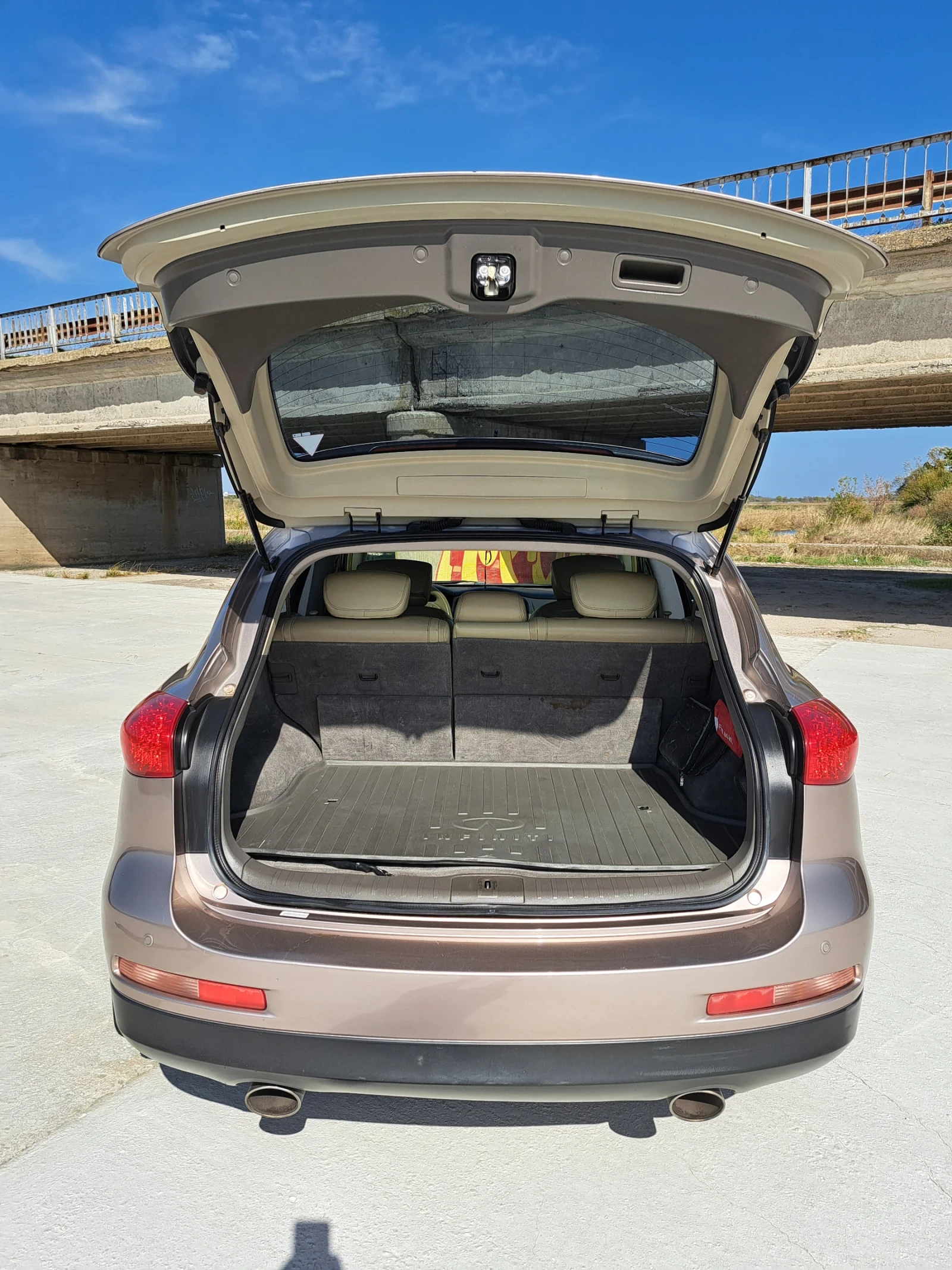 Infiniti Ex35  - изображение 5