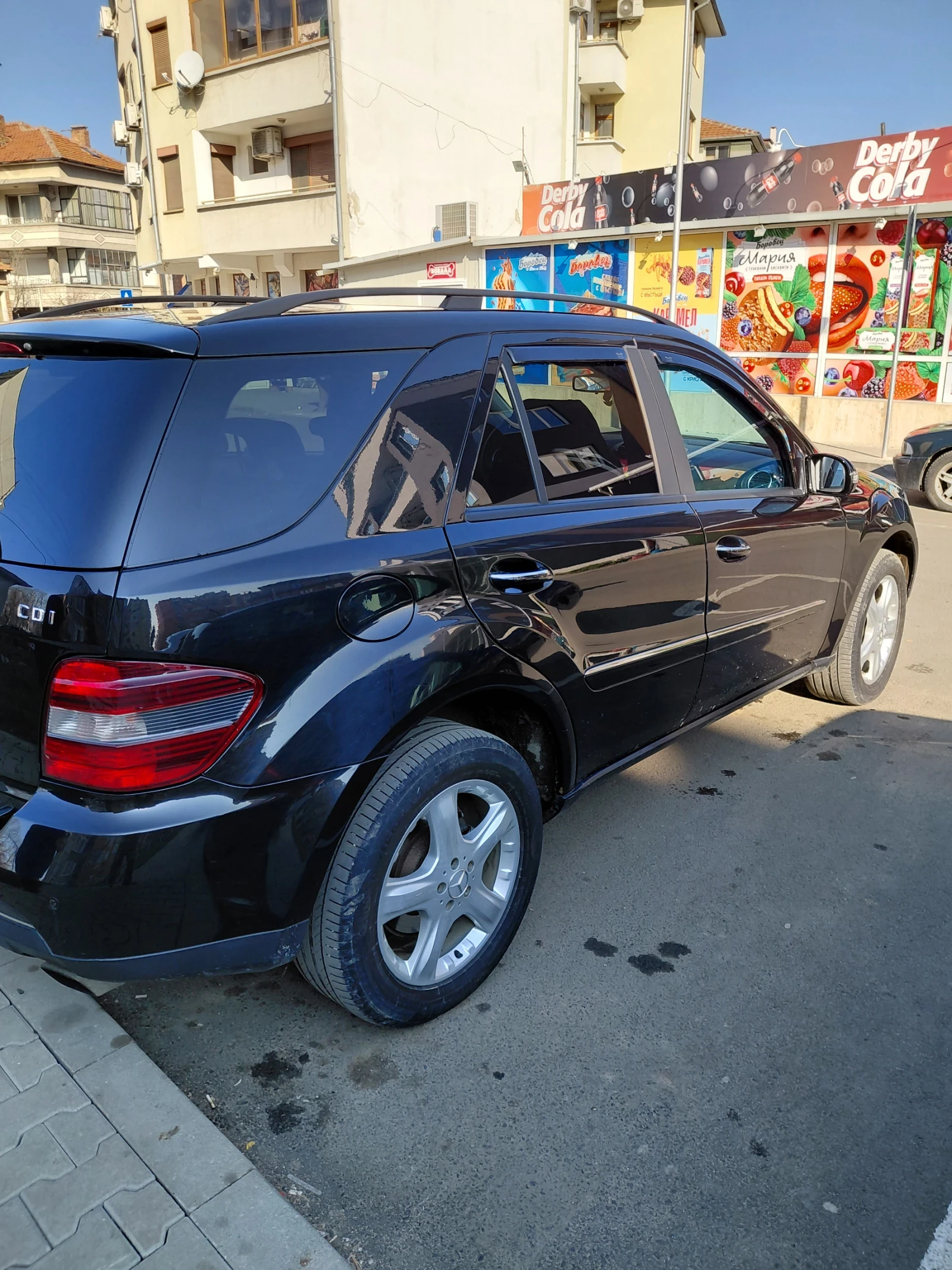 Mercedes-Benz ML 320, снимка 5 - Автомобили и джипове - 53716609