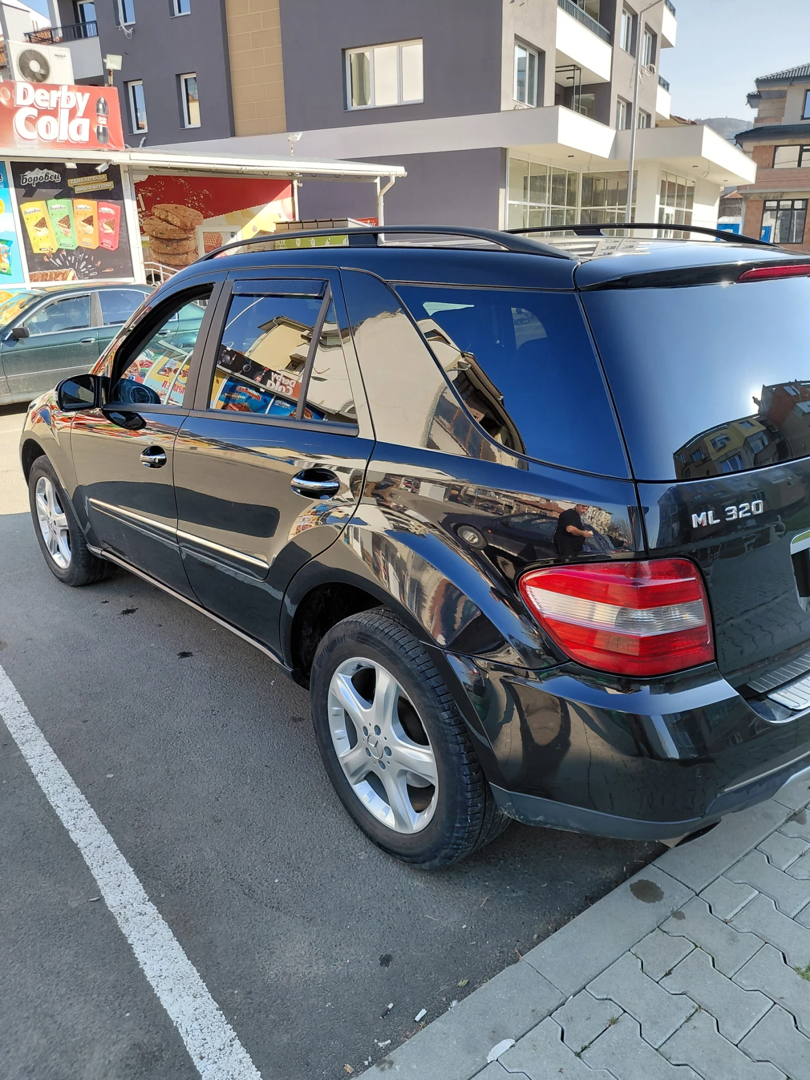 Mercedes-Benz ML 320, снимка 3 - Автомобили и джипове - 53716609