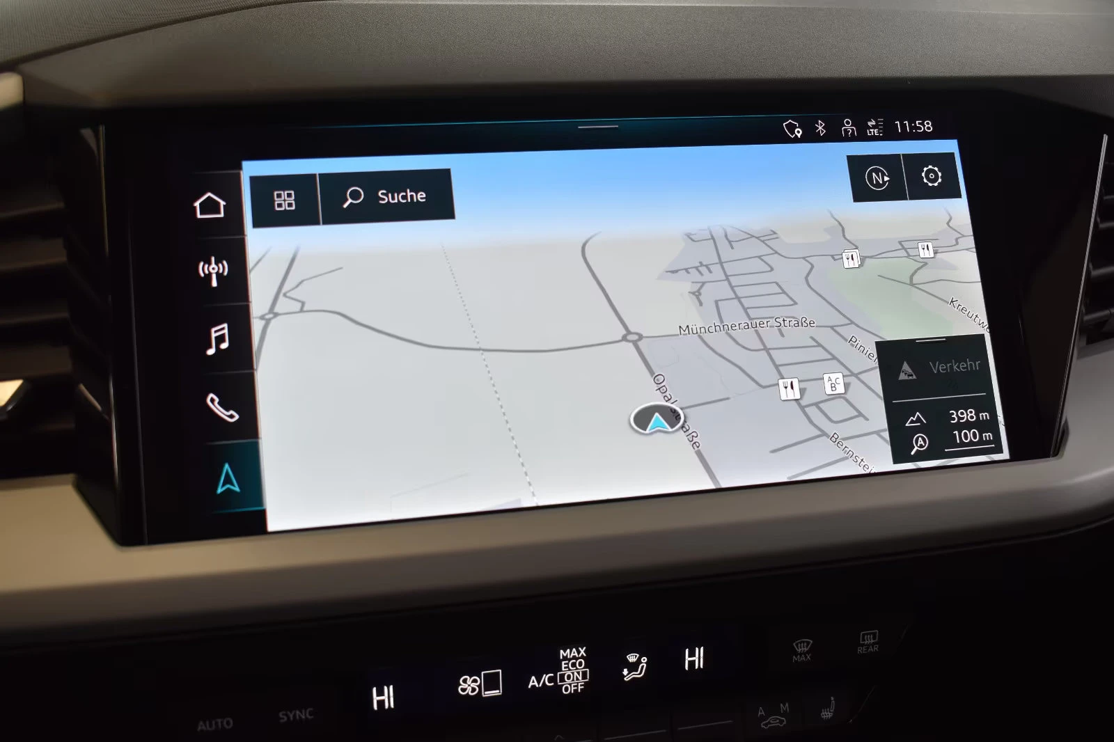 Audi Q4 40e-TRON/204HP/CAM/LED/NAVI/ACC/CPLAY/DIGI/917g, снимка 11 - Автомобили и джипове - 53815787