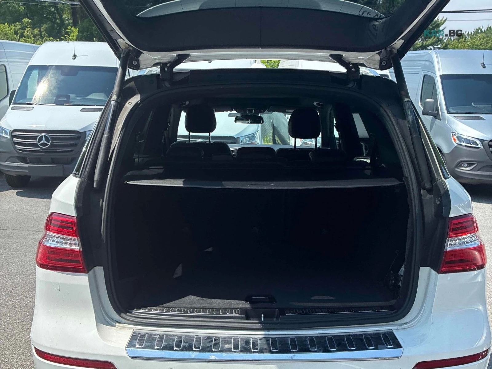 Mercedes-Benz ML 350 BLUETEC* AMG* 360* ПОДГРЕВ, снимка 10 - Автомобили и джипове - 55312082
