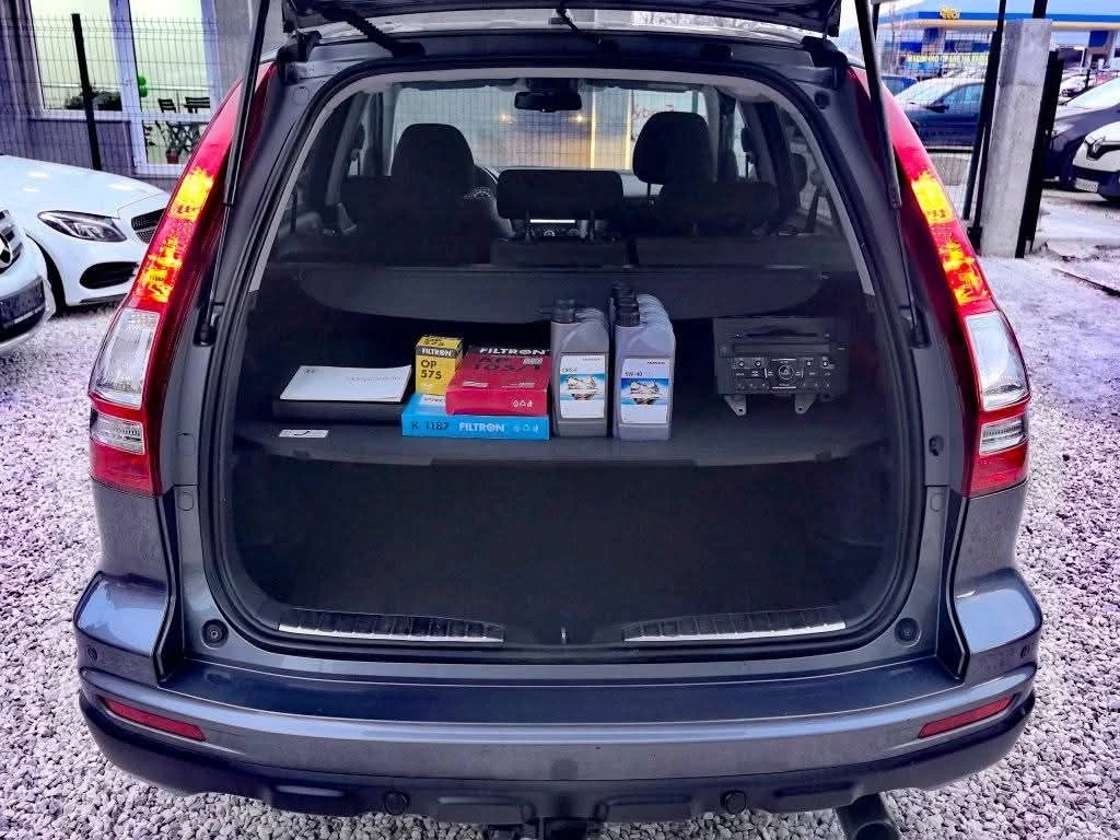 Honda Cr-v Сервизна История 8бр Алуминиеви джанти Опслужен , снимка 8 - Автомобили и джипове - 55931792
