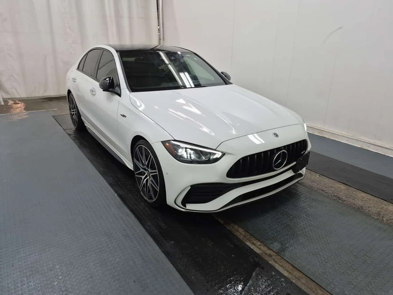 Mercedes-Benz C 43 AMG * ПОДГРЕВ * KEYLESS * BLIND SPOT * , снимка 2 - Автомобили и джипове - 56309247