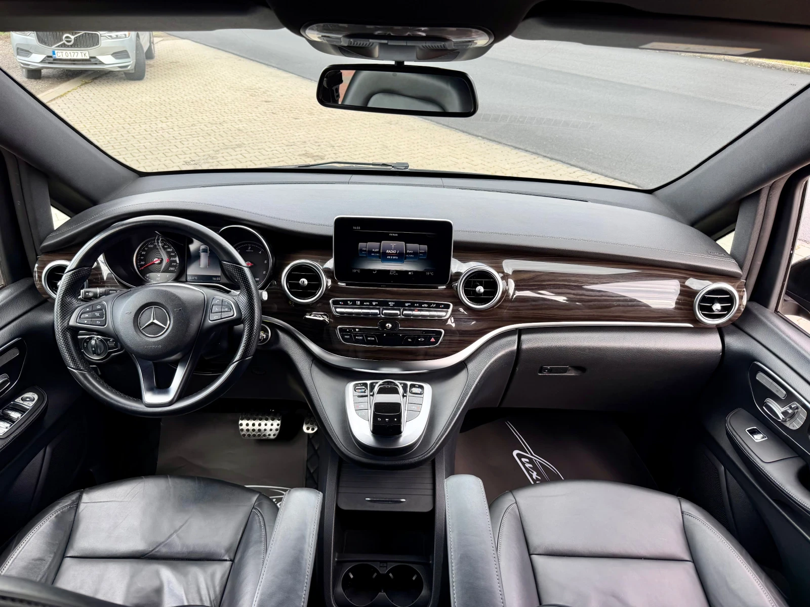 Mercedes-Benz V 250 EXTRALONG#EXCLUSIVE#CAMERA#MEMORY#AMBIENT#2019г, снимка 7 - Бусове и автобуси - 54648025