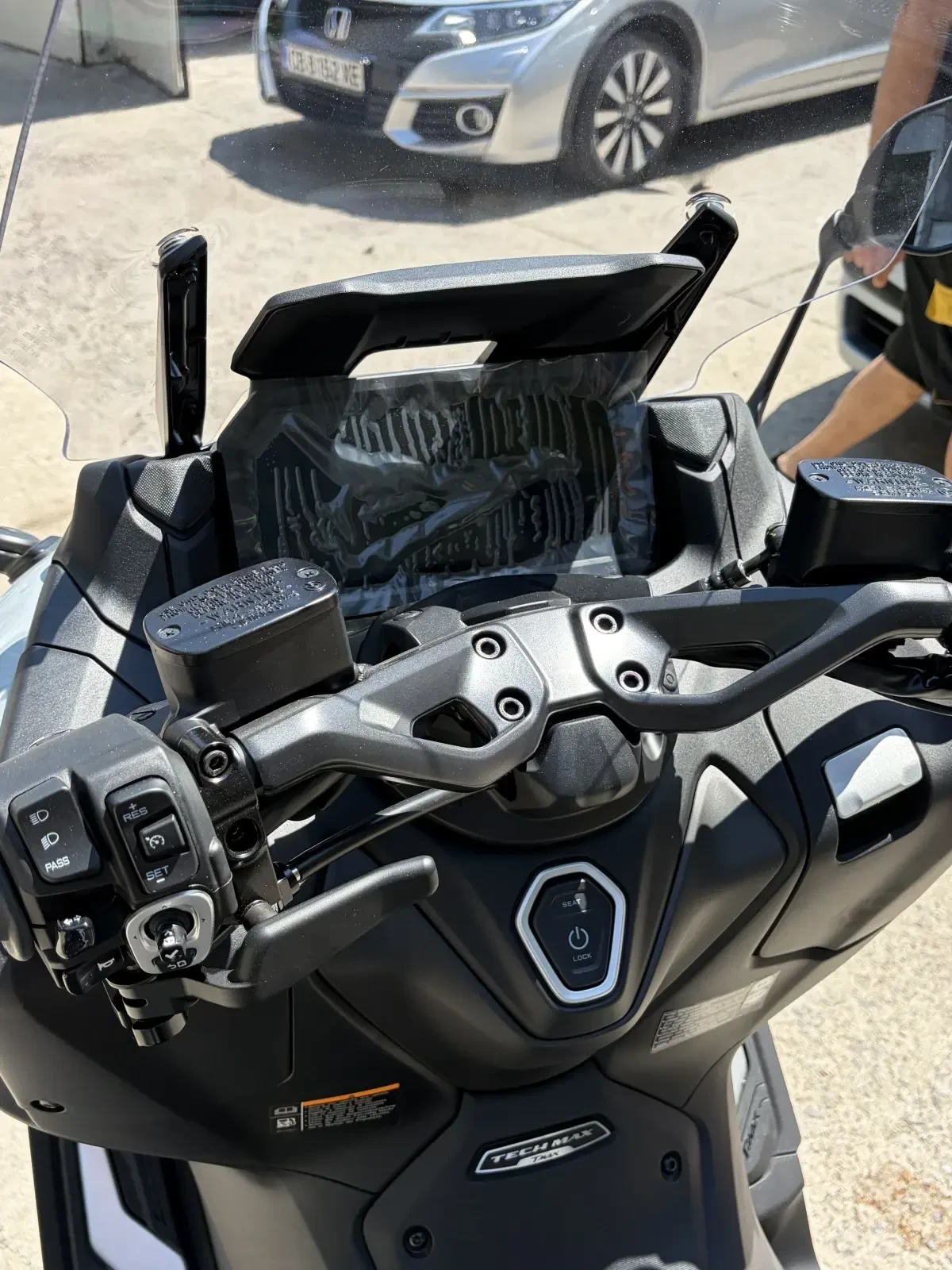 Yamaha T-max Tech MAX, снимка 6 - Мотоциклети и мототехника - 55563677
