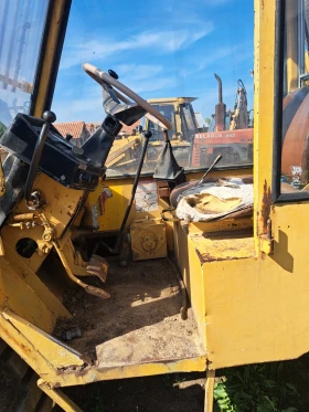 Телескопичен товарач JCB, снимка 2