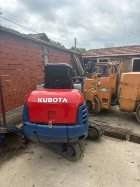 Багер Kubota, снимка 3