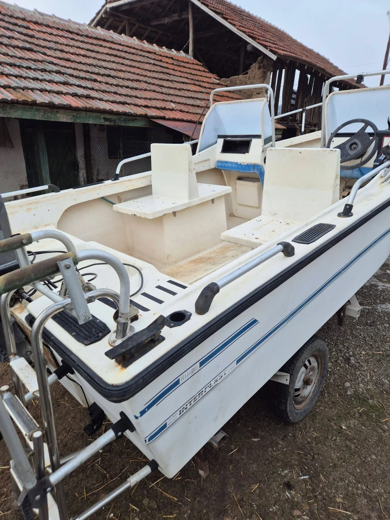 Лодка Angelo Molinari , снимка 9 - Воден транспорт - 53873948